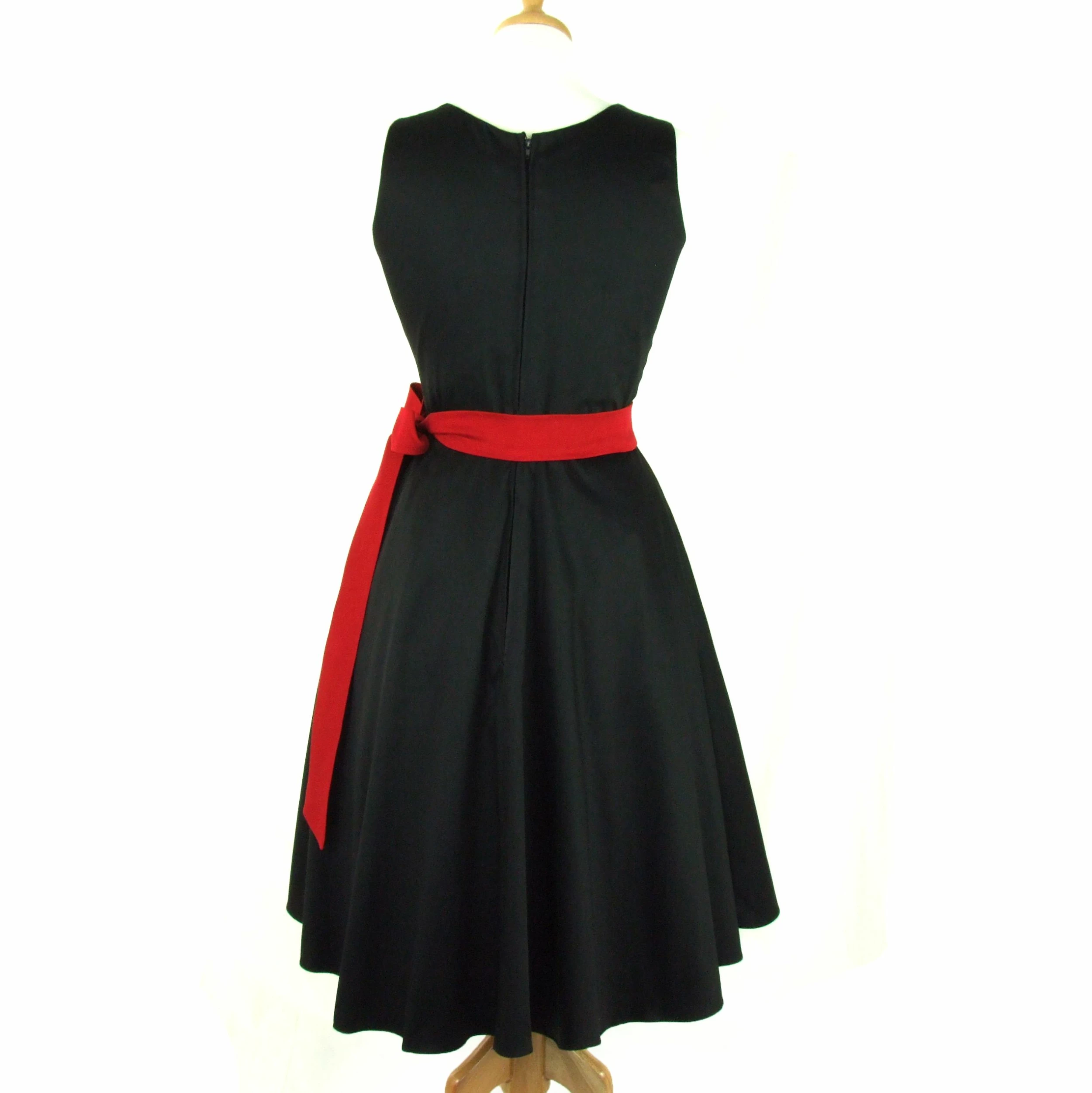 RebelsMarket Dresses Black Full Circle Pinup Dress - Image 2